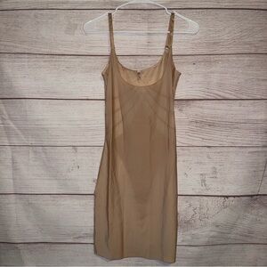 Spanx Star Power Under bust women’s tan Slip Shape wear dress
